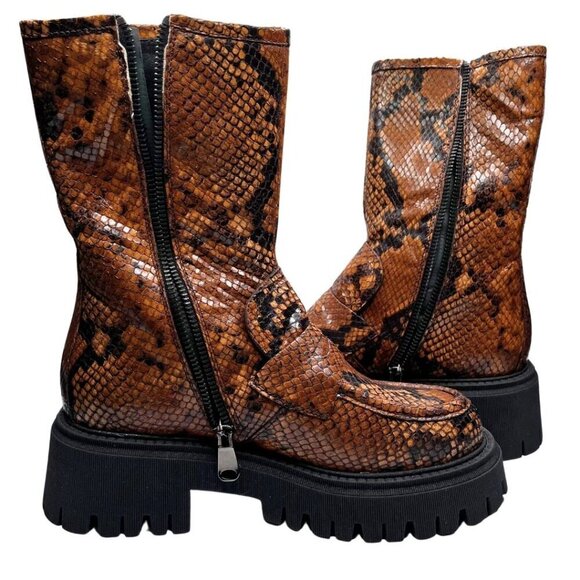 NWOT FREE PEOPLE MADISON BROWN SNAKESKIN PLATFORM LOAFER BOOTS - 37 (7) - Picture 6 of 13